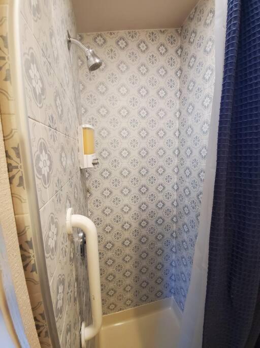 Centrally Located Studio And Cozy Place Perfect For Travelers And Couples! Located In San Diego Downtown! Perfect For Your Quick Getaway! Apartment Exterior photo