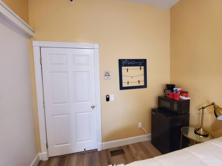 Centrally Located Studio And Cozy Place Perfect For Travelers And Couples! Located In San Diego Downtown! Perfect For Your Quick Getaway! Apartment Exterior photo